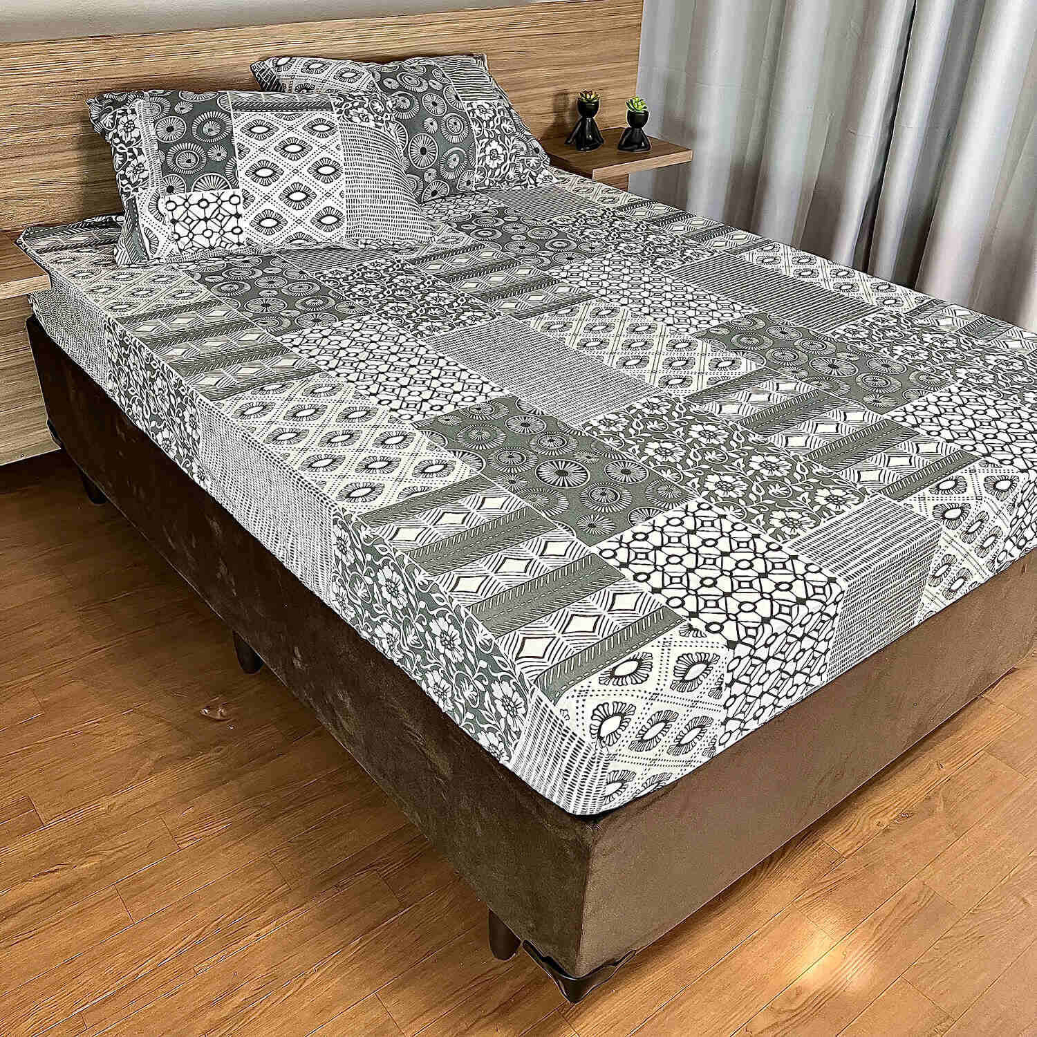 JOGO DE LENÇOL SAFIRA  QUEEN MALHA FIO 24 3 PÇS ESTAMPADO