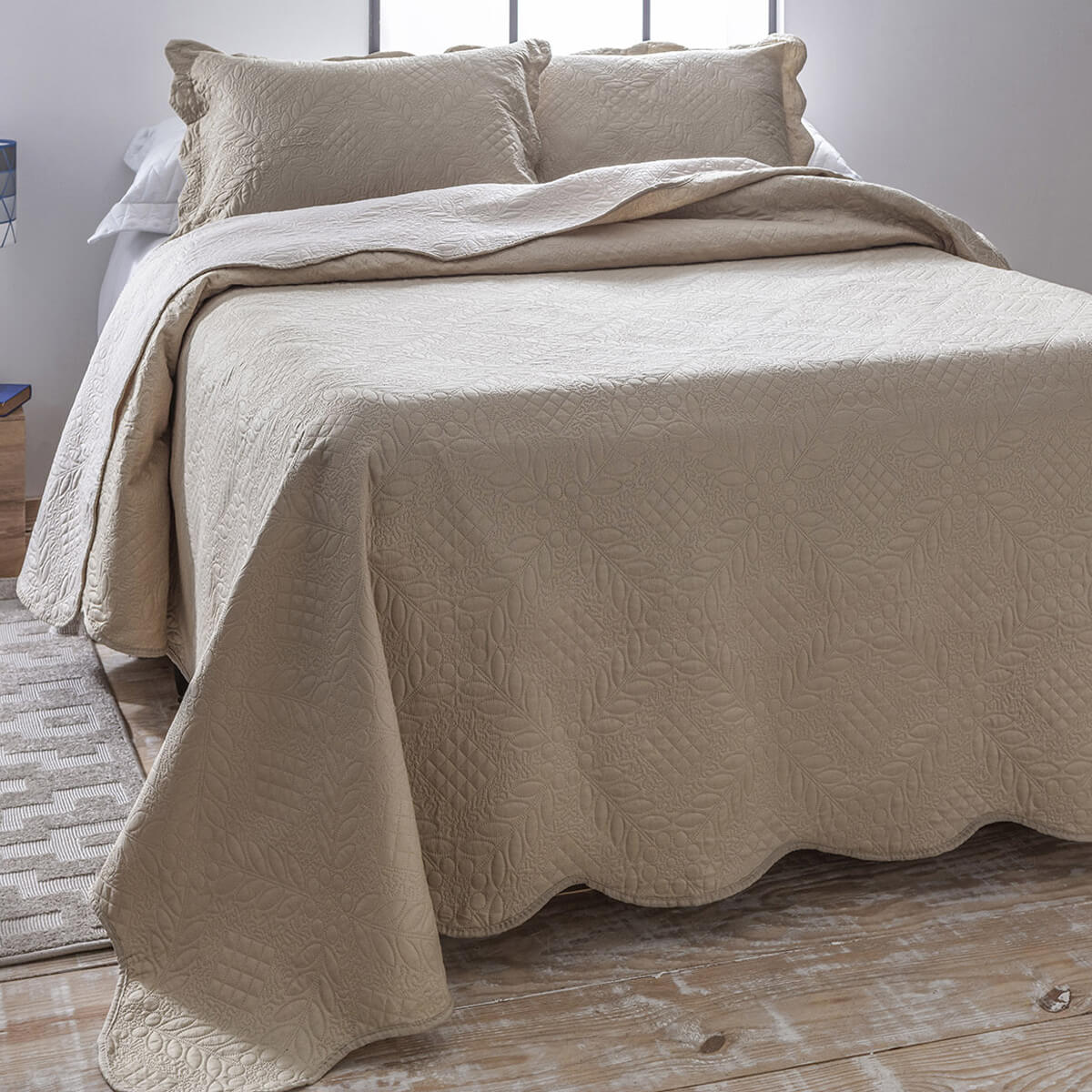 COLCHA PATCHWORK CAMESA BULLET CASAL MARFIM